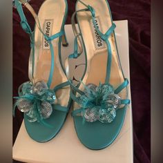 Caparros Women’s Heels Size 7.5m - Brand New - Aqua Aqua Heels, Teal Heels, Sublimation Ideas Projects Inspiration, Sublimation Ideas, Future Clothes, 3 Shoes, Blue Heels, Girly Pictures, Gorgeous Shoes