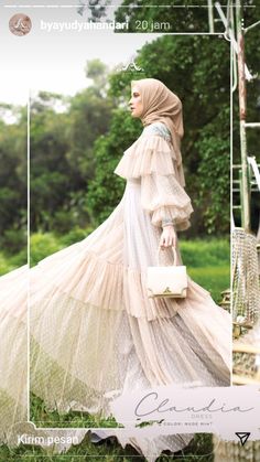 Dress Muslimah, Muslimah Photography, Organza Jacket, Casual Hijab Outfit, Dress Tulle, Girly Dresses, Gala Dinner, Abayas Fashion