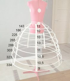 a mannequin is shown with the measurements for it