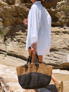 Embrace the spirit of summer with our handmade knit beach bag, perfect for strolling along sandy shores or lounging by the pool. Crafted with care and attention to detail, each bag is a unique blend of style and functionality, designed to complement your beachside ensemble while keeping your essentials close at hand. *Stylish Design: With a classic knit pattern and contemporary flair, our beach bags add a touch of seaside chic to any outfit. Choose from a variety of colors and styles to suit you Natural Beachy Beach Bag For Day Out, Summer Crochet Bag With Large Capacity, Handwoven Straw Bags For Day Out, Day Out Handwoven Straw Bag, Chic Crochet Bag With Braided Handles For Vacation, Casual Open Weave Crochet Bag For Day Out, Jute Tote Bags For Day Out, Chic Handwoven Beach Bag For Vacation, Jute Crochet Bag For Beach