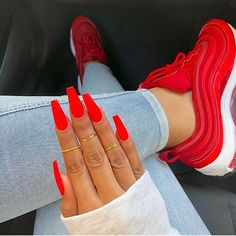 celebrities videos ♡ on Instagram: “1, 2 or 3 ? 😍 - Follow @glamoons for more💞” Cute Red Nails, Chic Nail Designs, Red Nail, Summer Acrylic Nails, Neon Nails, Nailed It