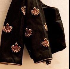 Simple Maggam Blouse With Kundanbeads Flower Motifs - Etsy Work Blouse Hand Designs, Black Blouse Designs, Maggam Blouse, Beads Flower, Aari Work Blouse