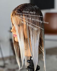 Root melting and wet balayage on a mannequin head. Transform your look with these 21 gorgeous blonde root melt ideas! From subtle blends to bold contrasts, find your perfect hair color today. Get inspired for your next set of blonde highlights or balayage service with this amazing hair inspo! How To Do A Color Melt On Hair, Color Melt Formulas, Blonde Hair Melt, How To Balayage Hair At Home, Blonde Root Melt, Blonde Melt, Toning Blonde Hair, Wet Balayage, Hair Toning