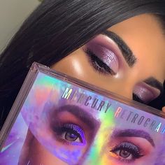 Huda Beauty Mercury Retrograde Looks, Mercury Retrograde Palette Looks, Matte Make Up, Huda Beauty Makeup, Girl Energy, Eye Makeup Styles, Fun Makeup, Rave Makeup