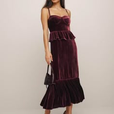 Nwt Reformation Felda Dress In Size 2. Sold Out Everywhere Online And Retailed For $289 Velvet Purple Dress, Velvet Purple, Column Skirt, Elegant Midi Dresses, Reformation Dress, Silky Dress, Reformation Dresses, Georgette Fabric, Midi Length Dress