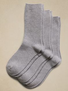 Cozy Socks, Packing Light, At The Top, Heather Gray, Socks Women, Heather Grey, Banana Republic, The Top, Personal Style