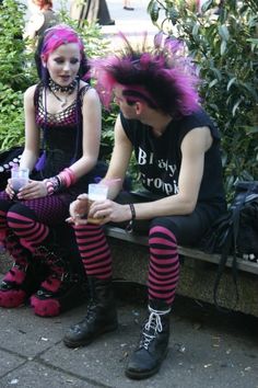 Plus Size Mall Goth, Mallgoth Outfits, Deathrock Fashion, Cybergoth Fashion, Goth Scene, Vintage Goth, New Rock