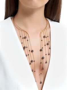 federica tosi - collares - mujer - rebajas Unusual Accessories, Floating Diamond Necklace, Waterfall Necklace, Exotic Jewelry, Black Gold Jewelry, Beautiful Accessories, Stil Boho, Creative Genius, Necklaces Gold