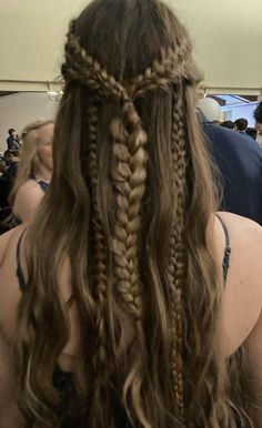 Hippie Hair, Hair Stylies, Hairdo For Long Hair, Hair Stylist Life, Hoco Hair, Easy Hairstyles For Long Hair, Hairstyles For School