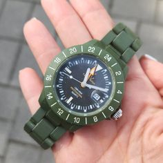 Hunter Green Plasteramic (With Carbon) Case With A Hunter Green Plasteramic Bracelet. Unidirectional Hunter Green Plasteramic Bezel. Black Dial With Luminous Hands And Index Hour Markers. Minute Markers Around The Outer Rim. Dial Type: Analog. Luminescent Hands And Markers. Date Display At The 3 O'clock Position. Quartz Movement. Scratch Resistant Mineral Crystal. Solid Case Back. Case Diameter: 40 Mm. Round Case Shape. Fold Over Clasp. Water Resistant At 50 Meters / 165 Feet. Functions: Date, Hour, Minute, Second. Casual Watch Style. Toy Watch Jet Lag Hunter Green Plasteramic Unisex Watch Jet01hg. Sized For A Smaller Wrist, Original Extra Links Included. Retail Price: $215 Toy Watch, Jet Lag, Unisex Watches, Casual Watches, 3 O Clock, Minerals Crystals, 3 Things, O Clock, Hunter Green