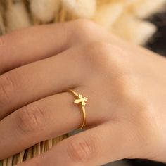 18K Tiny Cross Ring - 14K Cross Ring - Dainty Cross Ring - Faith Ring - Baptism Gift - Religious Gift - Christian Jewelry - Christian Gift - Gift for Her - Gift for Him Material : * High Quality Handmade 8K REAL GOLD, 14K and 18K REAL GOLD - 8K,14K and 18K REAL ROSE GOLD and 8K, 14K and 18K REAL WHITE GOLD Processing And Shipping : * All of our products are processing time 3-5 business days. * You can contact us for express shipping options. * You can check our homepage for the most up-to-date d Christian Rings Women, Jewelry Photography Tutorial, Ring With Cross, Christian Rings, Cross Accessories, Christian Ring, Hackensack Nj, Marvel Dr, Plain Gold Ring