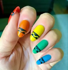 Crayon Nails Acrylic, Crayola Nails Design, Crayon Nail Art, Painted Press On Nails, Daycare Teacher Nails, Crayon Nails Designs, School Theme Nails, Preschool Nails, Art Teacher Nails