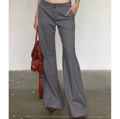 Brand New And Never Worn. Size Runs Small. Low Wasted Dress Pants, Charcol Grey Pants, Gray Bussines Pants, Cute Gray Pants, Female Office Wear, Women Old Money Style, Korean Fashion Baggy, Womens Gray Dress Pants, Suit Pants Women