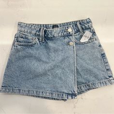 Gap Factory Kids Denim Skort Size 12 Nwt High Waist Denim Jeans, Cute Dark Wash Denim Bottoms, Cute Medium Wash Denim Shorts, Cute Denim Jean Shorts In Medium Wash, Cute Medium Wash Denim Jean Shorts, Lycra Shorts, Denim Skort, Crochet Shorts, Denim Jean Skirt