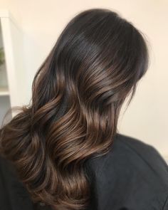 Latte Highlights On Dark Hair, Coffee Highlights Hair, Mocha Latte Hair Color, Latte Balayage Hair, Latte Brunette Balayage, Mocha Highlights On Dark Hair, Mocha Brown Highlights, Latte Balayage, Latte Brunette