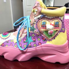 "Irregular Choice Hello Kitty Boots "You Brighten My Day" Size 40/9.5 Brand New In Box With Tag! Hello Kitty Doc Martens, Kitsch Clothing, Shoes Hello Kitty, Hello Kitty Boots, Hello Kitty Style, Irregular Shoes, Kid Core Outfits, Hello Kitty Heels Dolls Kill, Fairy Kei Shoes