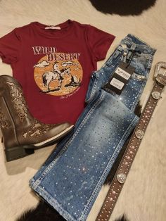 Looks Cowgirl, Traje Cowgirl, Countryside Outfit, Country Western Outfits, Boho Winter Outfits, Casual Country Outfits, Cowgirl Style Outfits, Outfits For Mexico, Southern Outfits