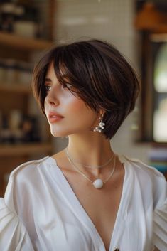 Short Hairstyle Women Styling, Below The Ear Haircut For Women, Hair Cuts Short Ideas, Haircut For Very Short Hair, Women Very Short Hair, 2024 Short Haircuts, Elegant Pixie Cut, Short Hair For 50 Year Old Women, Woman Hairstyles Short