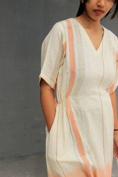 Women's Off-White Organic Cotton Dress Soft and Easy to Wear Relaxed comfortable fit Kaftan Style Details: Handspun and handwoven in Kutch Block printed in Rajasthan Side gathered loose fit dress Pocket on one side Below knee length Fabric: Kala Cotton - Genetically pure and rain-fed organic cotton Ethically made Handmade products are prone to some irregularities Customization available Measurements mentioned are body measurements. Model is wearing Size S *Handwoven *Hand printed Handmade in Ind Casual Dress Midi, Boho Dress Summer, Dress Everyday, Dress Loose Fit, Kaftan Style, Fitted Tunic, Organic Cotton Dress, Loose Fitting Dresses, Dyed Dress