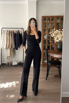 Black Pants Professional Outfit, Boden Outfits Women, Bank Outfits, Business Fits, Form Outfits, Professional Workwear, Fit Checks, 6th Form, Professional Outfit