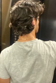 Mens Long Haircuts, Outfit Ideas For Men Summer, Men Casual Summer Outfits, Men Summer Outfit Ideas, Outfit Ideas For Men Casual, Ford Grant, Casual Summer Outfits Men, Hairstyle Casual, Medium Hairstyles For Men