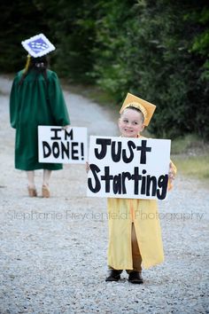 Sweet Pre-K and High School graduation picture!!! #graduationpictures Masters Graduation Pictures, Senior Pictures Ideas, Senior Graduation Party, College Graduation Photos, Pre K Graduation, College Graduation Pictures, Graduation Picture