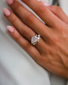 Pear Cut Engagement Ring, Pear Shaped Diamond Ring, Wedding Bands For Her, Single Stone Ring, Pear Cut Engagement Rings, Gold Solitaire Engagement Ring, Cute Engagement Rings, Wedding Ring For Her, Future Engagement Rings