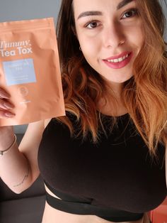 Prodotti Tummy Tea Tox: Opinioni, Differenze e Chiarimenti | Blog di Mina Paper Shopping Bag