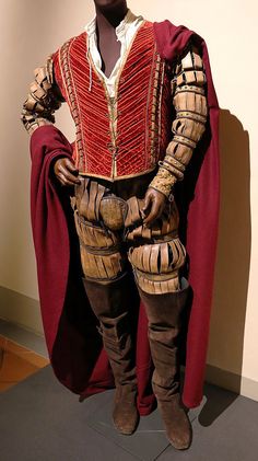 Modern Historical Fashion, Medieval Theatre, Montagues And Capulets, Elizabethan Clothing, Fantasy Garb, Vintage Words, Fantasy Costumes