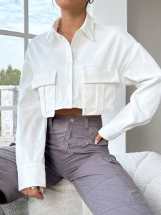 Branco Casual Collar Manga Comprida Tecido Simples Camisa Embellished Não elástico White Collared Shirt Outfit Women, White Collared Shirt Outfit, Collared Shirt Outfits, White Collared Shirt, Long Sleeve Button Up Shirt, Plain Shirt, Plain Shirts, White Casual, Button Up Shirt