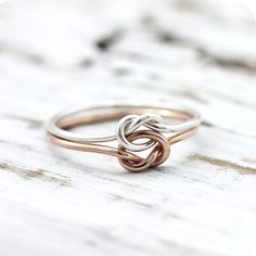 Double knot rings - couples promise ring - dainty stacking rings - minimalist knot ring -  friendship rings- gift for mother - silver rings - All Sizes A double knot ring can symbolize commitment, love, friendship, or simply add a unique piece to your personal style. have made designs from my hand for show my creativity and art 1- True Lover's Knot Ring :  This type of ring symbolizes an unbreakable bond and is often exchanged between romantic partners. It represents the intertwining of two live Knot Rings, Infinity Knot Ring, Rings Minimalist, Friendship Day Gifts, Engagement Presents, Promise Rings For Couples, Gifts For My Girlfriend, Celtic Knot Ring, Double Knot