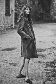 Gucci Fur Loafers, Gucci Slippers, Fur Loafers, Wsj Magazine, Mode Editorials, Style Parisienne