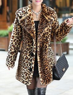 Leopard Fur Coat, Fur Hoodie Jacket, Parka Coat Women, Pink Puffer Coat, Faux Fur Collar Coat, Warm Jackets, Leopard Print Outfits, Leopard Print Fashion, Long Faux Fur Coat