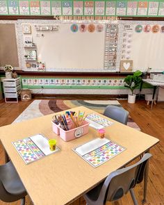 an empty classroom with desks and chairs