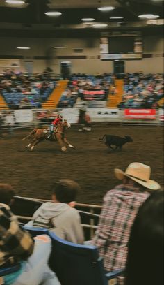 Western Rodeo, Vintage Rodeo Aesthetic, Rodeo Aesthetic Wallpaper, Rodeo Pictures, Rodeo Pics, Rodeo Photos, High School Rodeo, Rodeo Aesthetic