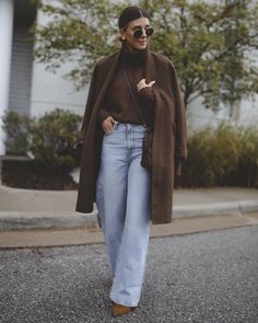 Cozy Classic Outfit, Cold Winery Outfit, Business Casual Winter Outfits, Casual Work Outfits Winter, Winter Dress Ideas, Elevated Casual Outfit, Wool Coat Outfit, Comfy Chic Outfits, Pretty Winter Outfits