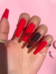 Red Summer Nails 2023, Red And Black Nails, Cute Red Nails, Black Acrylic Nail Designs, Red Matte Nails, Red Summer Nails, Matte Acrylic Nails, Long Red Nails, Summer Nails 2023