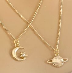 "love you to the moon and to saturn" Moon And Saturn Jewelry, Concert Jewelry, Saturn Bracelet, Saturn Jewelry, Moon And To Saturn, Saturn Necklace, Necklaces Gold, Gold Chain Necklace, To The Moon