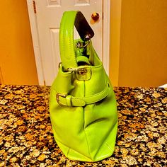 Gorgeous Tommy Hilfiger Classy Hobo Bagvery Classy In Brand New Condition Tommy Hilfiger, Tommy Hilfiger Bags, Hobo Bag, Bag Lady, Conditioner, Brand New, Green, Women Shopping, Color