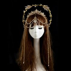 Halo Crown Wedding Veil, Dangling Headpiece, Cool Head Pieces, Wedding Crown Gold, Witchy Headpiece, Head Dress Headpieces, Fantasy Jewelry Headpieces, Ornate Headpiece, Intricate Headpiece