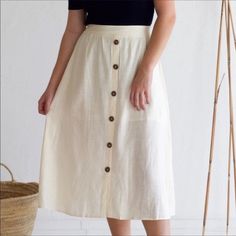 Features 4 Brown Buttons On Front Elastic Waist 35% Rayon/65% Polyester Cream Color Lined Skirt Medium Waist-35.5” Length-31” Midi Length Size 1 Xl New - Nwt Cream Midi Skirt, Midi Skirts Style, Modest Fits, Button Outfit, Skirt With Buttons, Skirt Medium, Linen Skirt, Summer Skirts, Color Lines