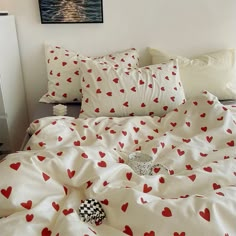 Classic Charm Red Hearts Bedding | Aesthetic Room Decor Heart Duvet Cover, White Bed Set, Floral Bedding Sets, Red Love Heart, Ikea Bed, Full Duvet Cover, Red Love, Comforter Cover, Red Hearts