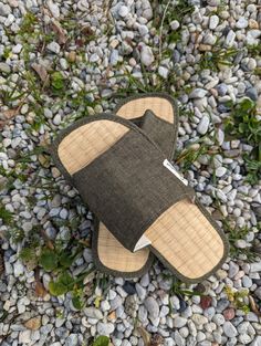 Cinnamon Seagrass slippers - Non-Slip Indoor Slippers  Materials: Upper lining: 100% linen and Lower lining 100% Seagrass  Middle insole: natural cinnamon powder  Outsole: EVA Size available: size 36/37, size  38/39, size 40/41, size 42/43, and 44/45 Product Description:  These slippers are made from 100% Seagrass , linen fabrics, natural cinnamon powder and EVA outsoles. Cinnamon has thermo-regulator properties. It helps keep the feet fresh and reduce sweating during summer and prevent foot odor.  These slippers provide all-day comfort and flexibility. The collection of our slippers are made by Vietnamese artisans in Da Nang, Vietnam. Care for insoles and Recommendations:  Do not use in case of allergy to cinnamon.  Avoid during pregnancy due to the stimulating effect of cinnamon. Do not Da Nang Vietnam, Linen Slippers, Men Slippers, Handmade Slippers, Indoor Slippers, Linen Fabrics, Outdoor Slippers, Cinnamon Powder, Home Indoor