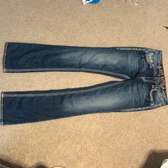 Exclusively Made For The Buckle. Rock Revival Kai Boot Cut Jeans. Never Worn And No Visible Signs Of Wear (Other Than The Distressed Fabric It’s Made With). Country Jeans, Nike Crop Top, Ymi Jeans, Rock Revival Jeans, Miss Me Jeans, Rock Revival, Casual Style Outfits, Bootcut Jeans, Jeans And Boots