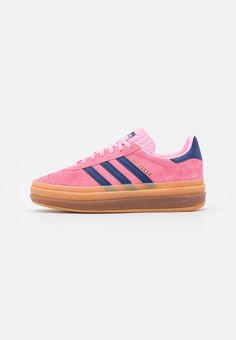 adidas Originals GAZELLE BOLD - Trainers - pink glow/victory blue Nikes Shoes, Gazelle Bold, Adidas Originals Gazelle, Sneakers Pink, Future Style, Adidas Campus, Pink Adidas