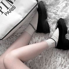 Chanel Jennie Kim, Baby Queen, Queen Aesthetic, Black And White Theme, Japanese Aesthetic, Aesthetic Dark, August 8, Black And White Aesthetic, White Aesthetic