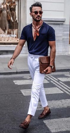 Loafers Men Outfit, Men Fashion 2020, Fashion Guys, Bandana Men, Mens Fashion Dressy, Casual Fashion Trends, Preppy Mens Fashion