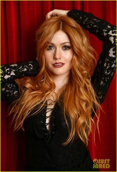 Kat Mcnamara, Red Haired Beauty, Red Hair Woman, Beautiful Red Hair, Long Red Hair, Redhead Beauty, Redhead Girl, Long Red