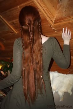 medieval Elf Hair, Historical Hairstyles, Medieval Hairstyles, Viking Hair, Long Red Hair, Fantasy Hair, Long Brown Hair, Pat Mcgrath, Long Red