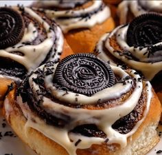 🍪🌀 **Oreo-Stuffed Cinnamon Rolls** 🌀🍪 A delightful fusion of classic cinnamon rolls and Oreo cookies for a unique and indulgent treat! --- **Ingredients** - 1 can (5-count) Pillsbury Grands cinnamon rolls 🥐 - ½ cup (119 g) heavy cream 🥛 - 2 tbsp cream cheese (optional), softened 🧀 - 10 Oreo cookies, crumbled (plus extra for topping) 🍪 --- ### **Instructions** 1️⃣ **Preheat Oven:** Preheat your oven to 350°F (175°C) and line your baking pan with parchment paper. 2️⃣ **Unroll ... Grands Cinnamon Rolls, Pillsbury Grands, Crumble Cake, Baking Pan, Oreo Cookies, Parchment Paper, Heavy Cream